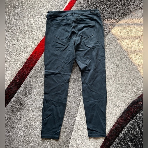 Liverpool Dark Knight Skinny Jeans - Picture 4 of 6